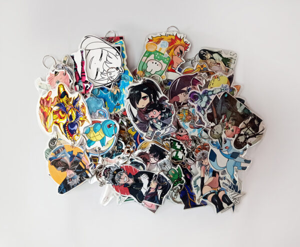 Set de imágenes Random de 50 llaveros troquelados - Imagen 3