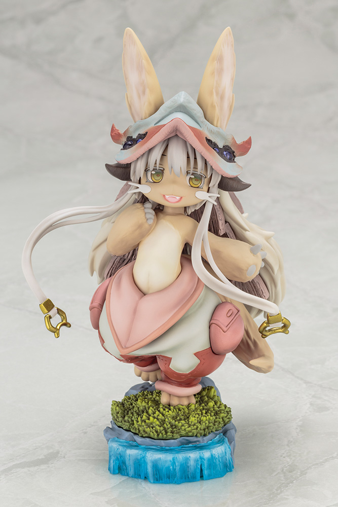 Zhongkaihua Made in Abyss: The Golden City of the Scorching Sun Anime Figurine Nanachi Action Figure Mitti Q Figure Sitting Embrace Clay Model Statue Desktop Ornaments
