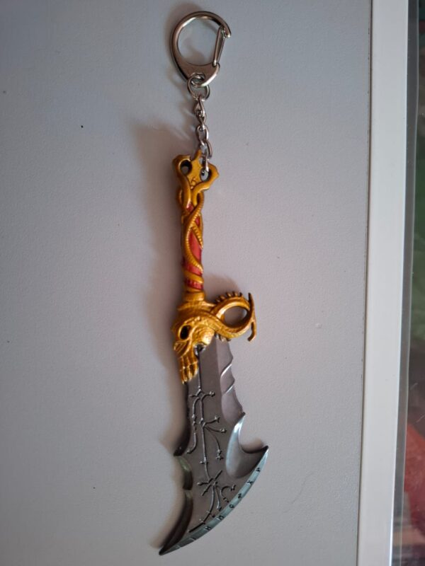 Llavero del Videojuego God of war de las Espadas de Kratos, las Espadas del Caos - Imagen 2