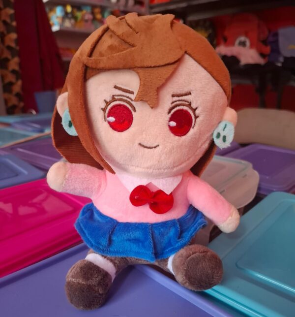 Peluche Momo Ayase - Dandadan - Imagen 3